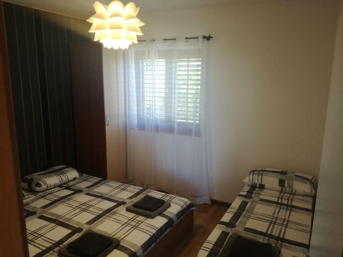 Apartment Rojnic Galižana Extérieur photo
